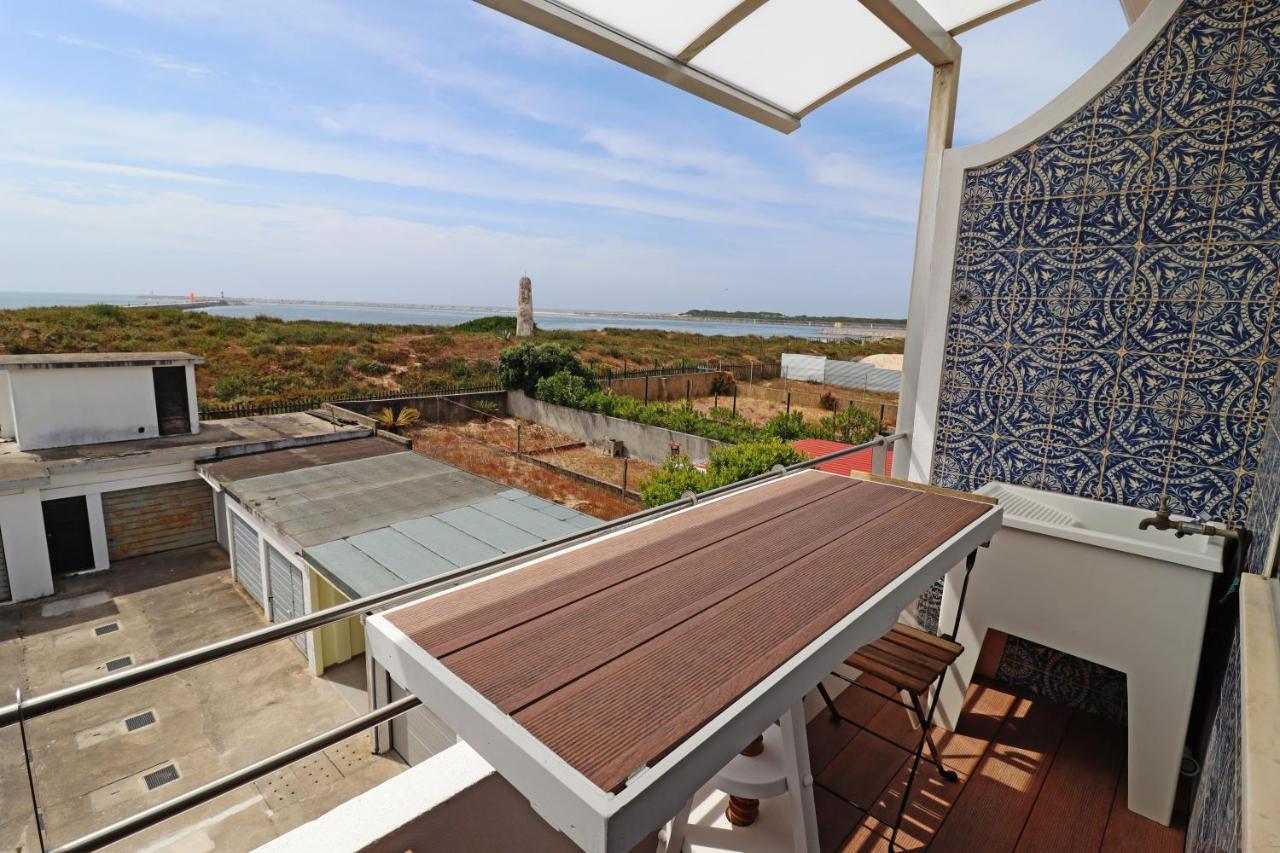 Ocean View Apartment With Free Parking Barra Ngoại thất bức ảnh