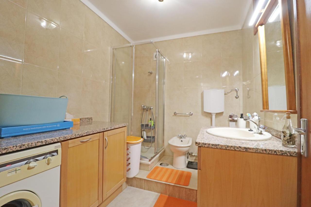 Ocean View Apartment With Free Parking Barra Ngoại thất bức ảnh